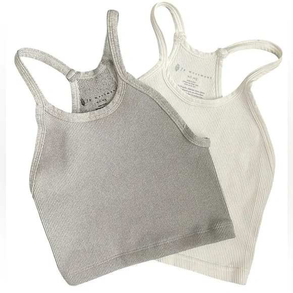 FREE PEOPLE Movement happiness Runs crop tanks size M/L  set of two Grey/White - Picture 14 of 14